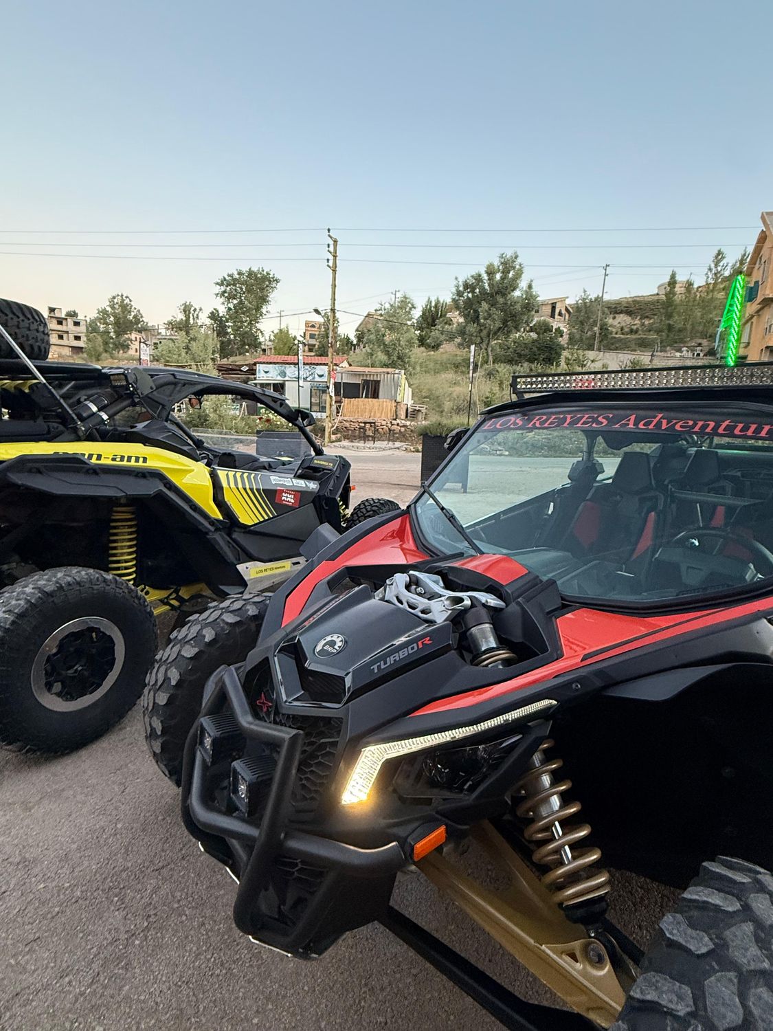 Front suspension and headlights of a Can-Am Maverick X3